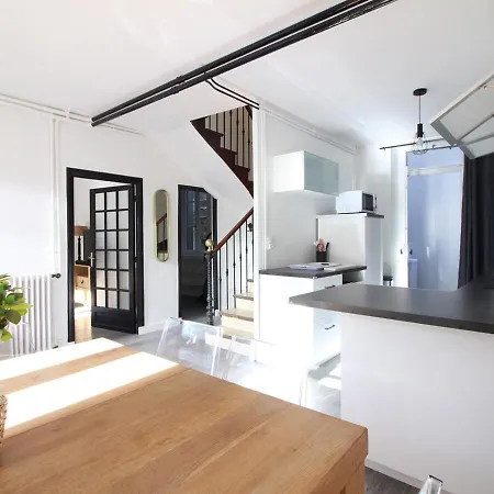 Maison Confortable A La Bourboule, 130m², Jardin, Proche Centre Et Thermes - Fr-1-608-237 Holiday home *