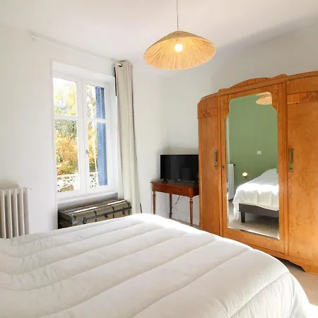 Maison Confortable à La Bourboule, 130m², Jardin, Proche Centre Et Thermes - Fr-1-608-237 *