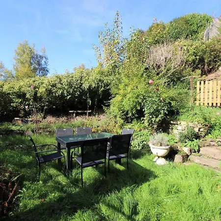 Maison Confortable à La Bourboule, 130m², Jardin, Proche Centre Et Thermes - Fr-1-608-237 *